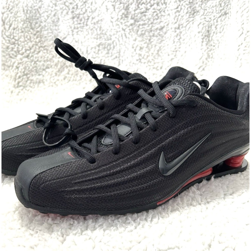 Nike Shox Z Bred Women's -Size 9 - HQ7540-002 Black/University Red